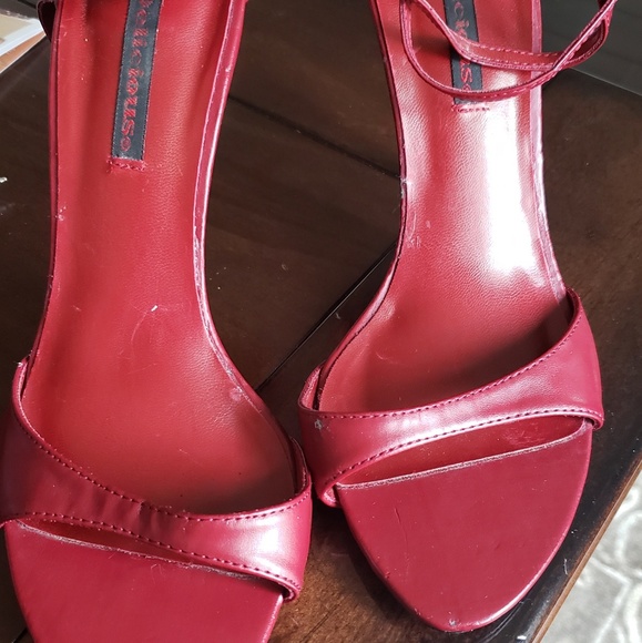 ✔️DONATED🆕️Strappy Heels - Picture 5 of 5